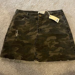 Denim camo skirt